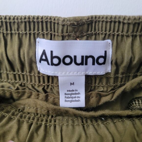 ABOUND High Waisted Elastic Waistband Cargo Pants Size Medium - Picture 3 of 7